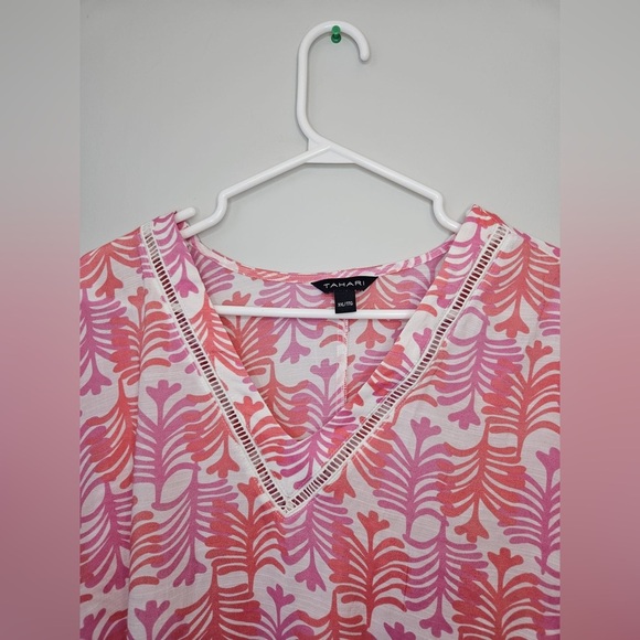 Tahari Coverup Tunic Top.
Pink/White
Size XXL - Picture 5 of 12